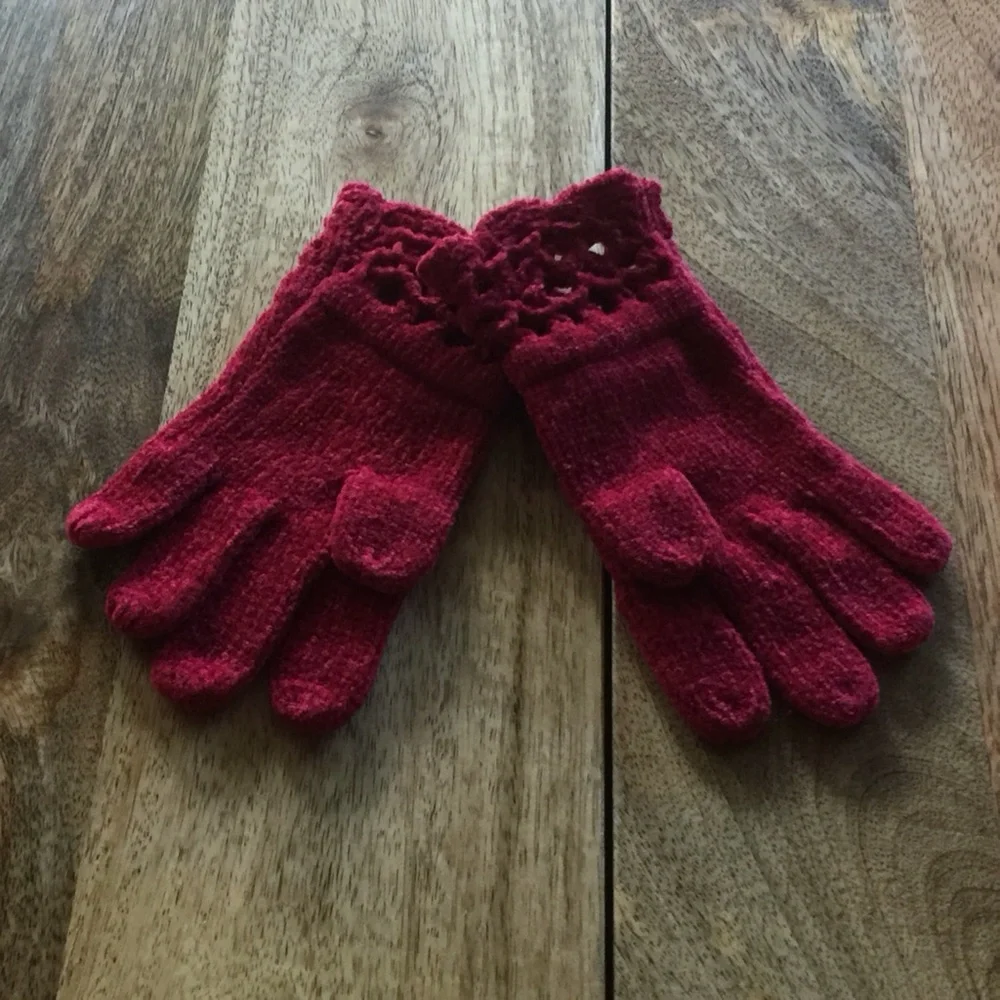 Toddler Chenille deep red scarf and gloves.